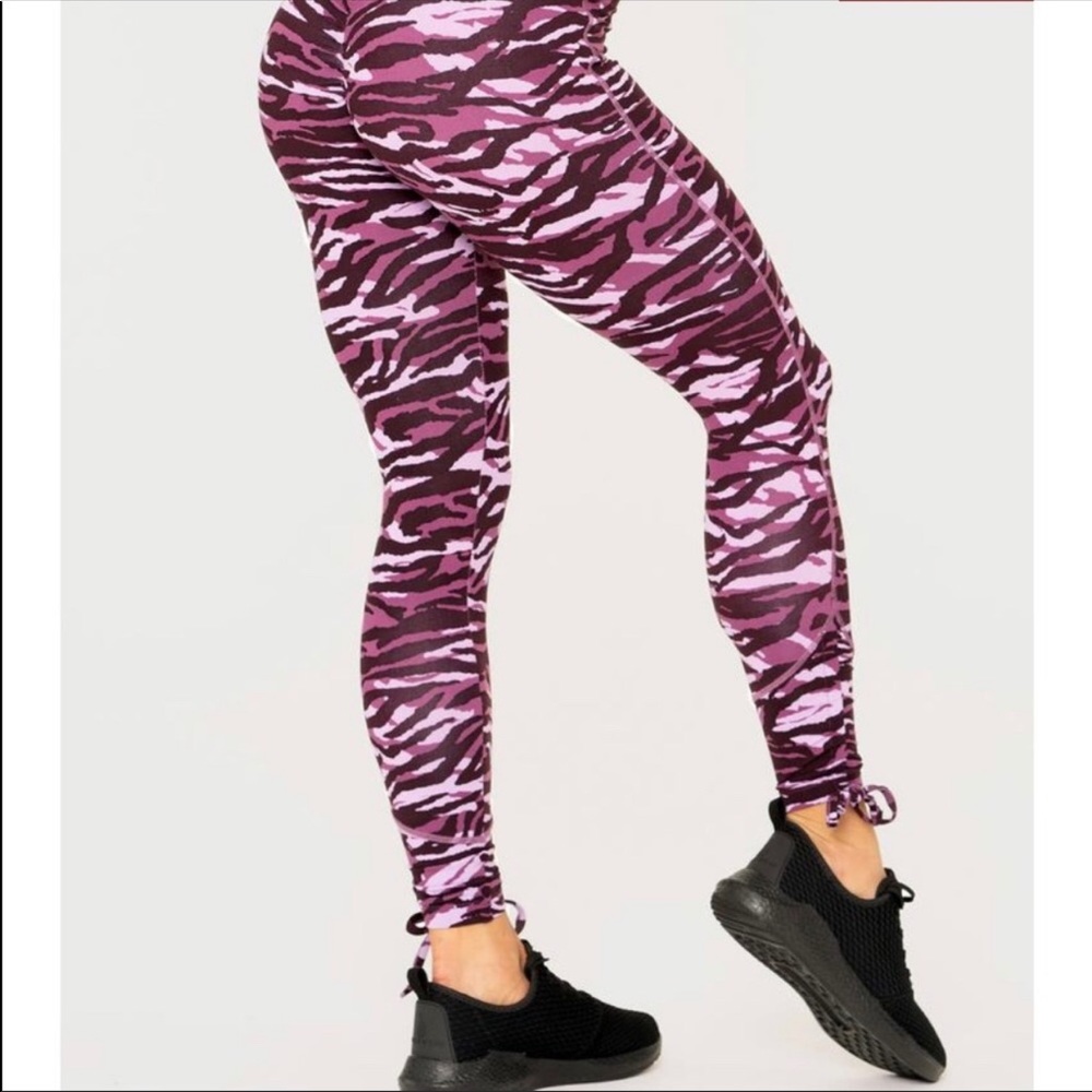 ryderwear tiger plum scrunch leggings